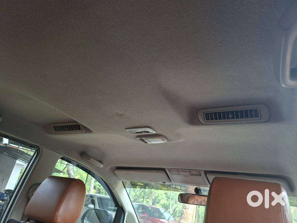 Toyota Innova 2.5 Z Diesel 7 Seater Bs Iv, 2014, Diesel