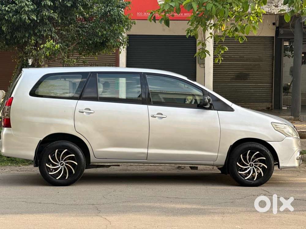 Toyota Innova 2011 Diesel Good Condition