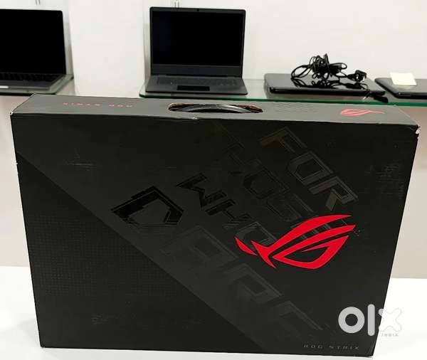ASUS ROG STRIX G513QY
AMD RYZEN 9 5980HX PROCESSOR 3.30GHZ