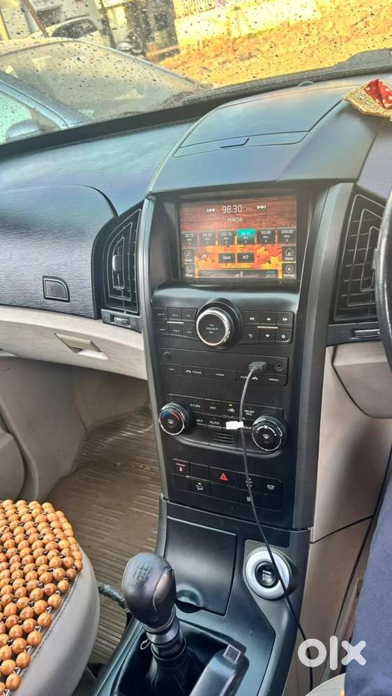 Mahindra Xuv500 2015 Diesel Well Maintained