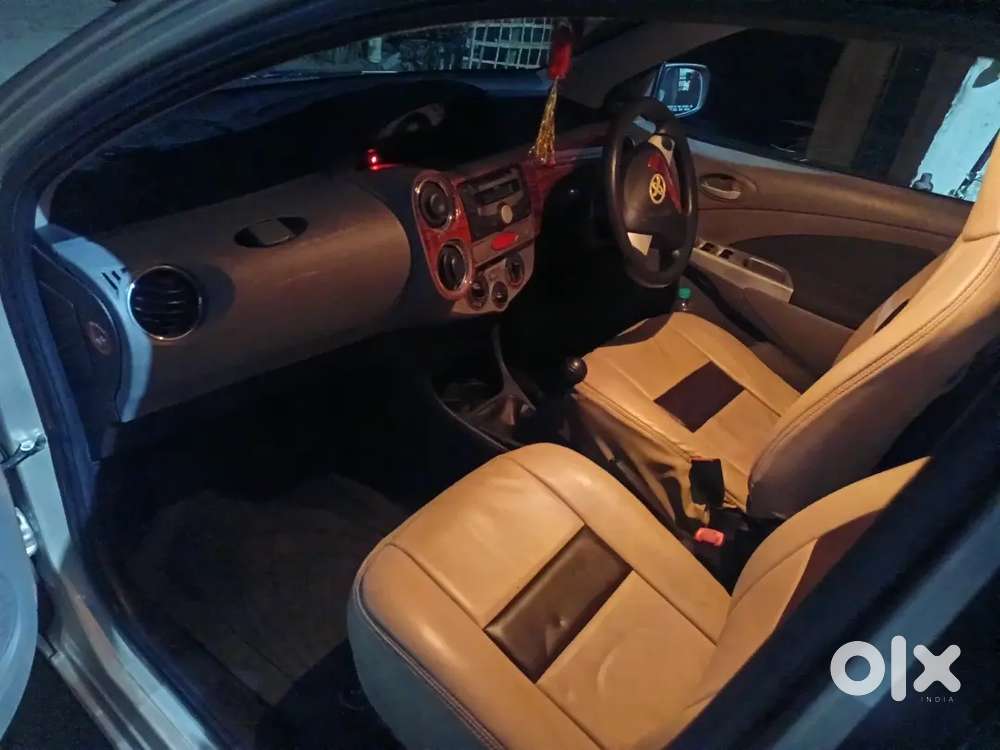 Toyota Etios 2011 Car
