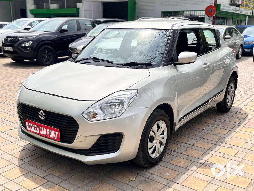 Maruti Suzuki Swift Vxi + Manual, 2019, Petrol