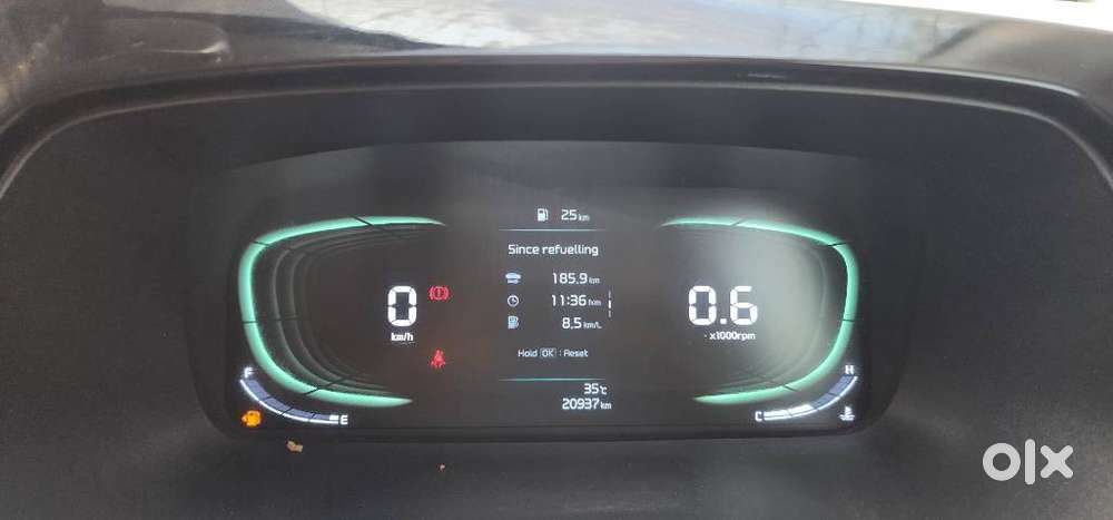 Kia Carens 1.4 Luxury Turbo 7 Str, 2022, Petrol