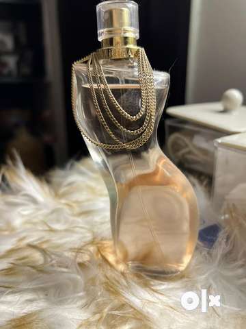 Shakira cheap new perfume