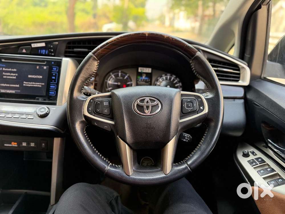 Toyota Innova Crysta 2.8 Zx At, 2017, Diesel