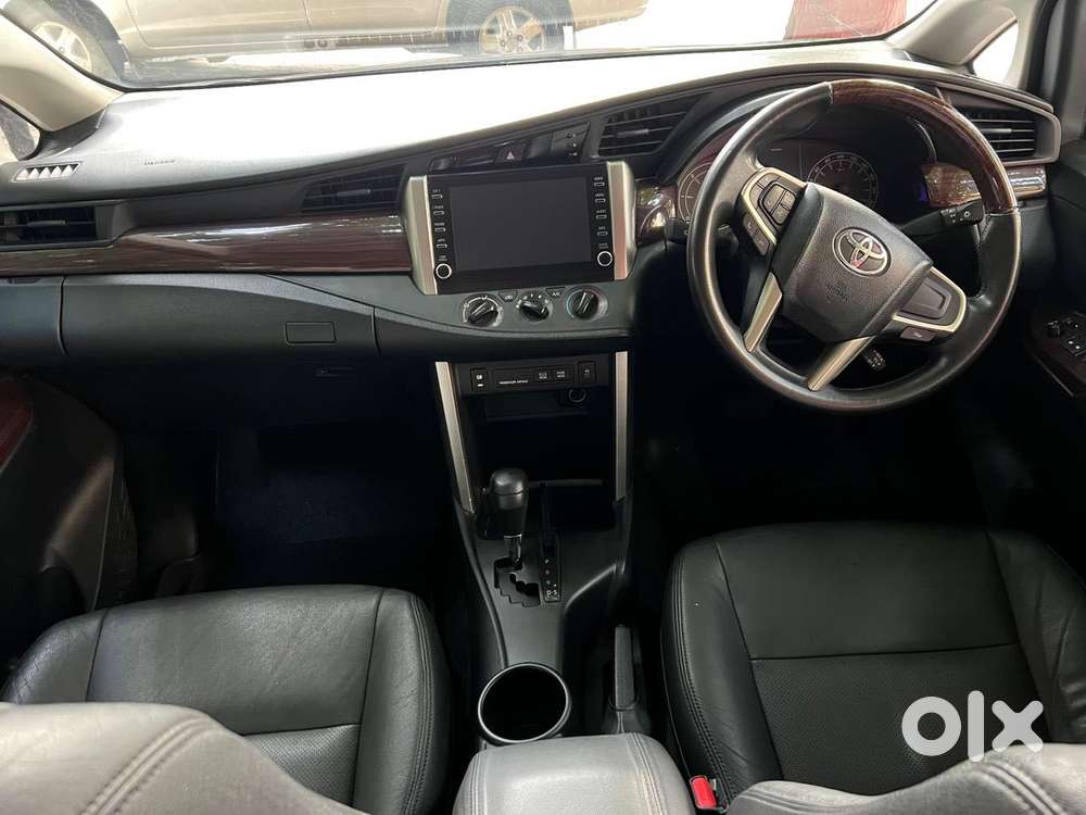 Toyota Innova Crysta [2020-ongoing] 2.4 Gx At 7 Str, 2021, Diesel
