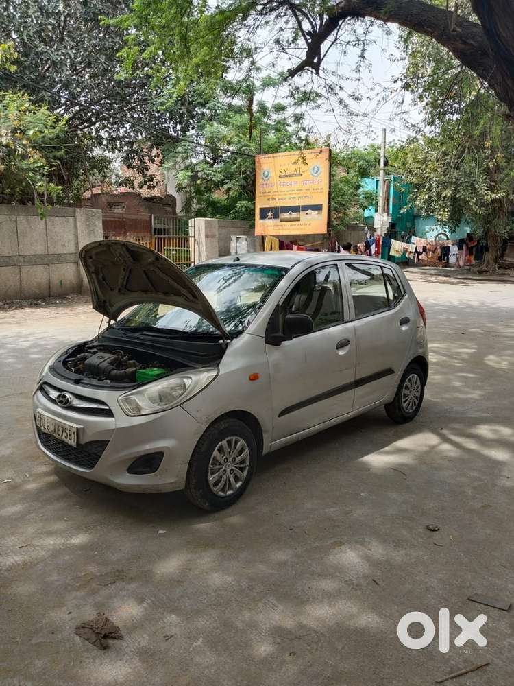 Hyundai I10 Cng + Petrol 2014