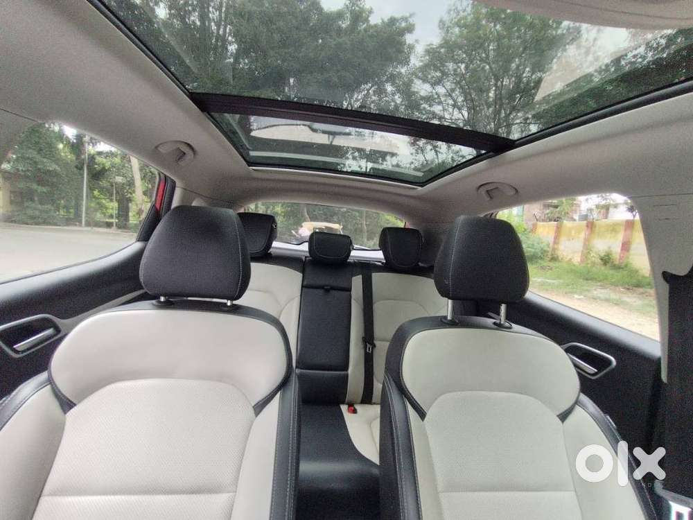 Mg Astor Zs Vti-tech Cvt Sharp, 2021, Petrol