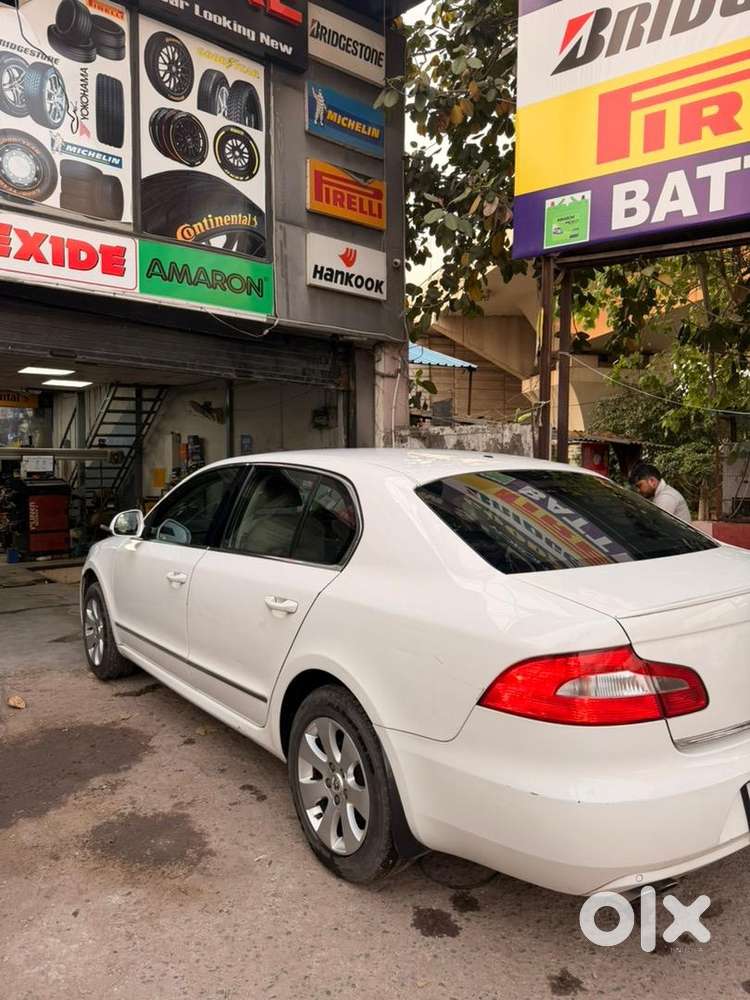 Skoda Superb 2013 Petrol Good Condition