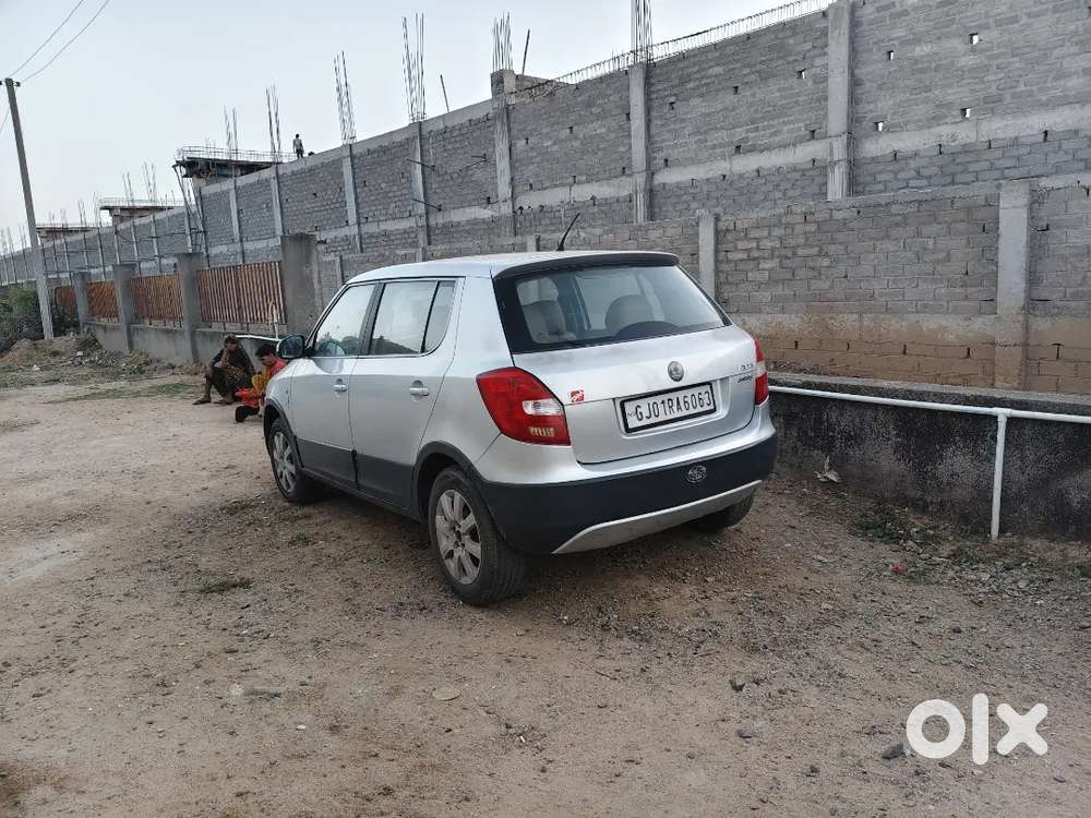 Skoda Fabia 2013 Diesel Well Maintained Only Office To Home Runing