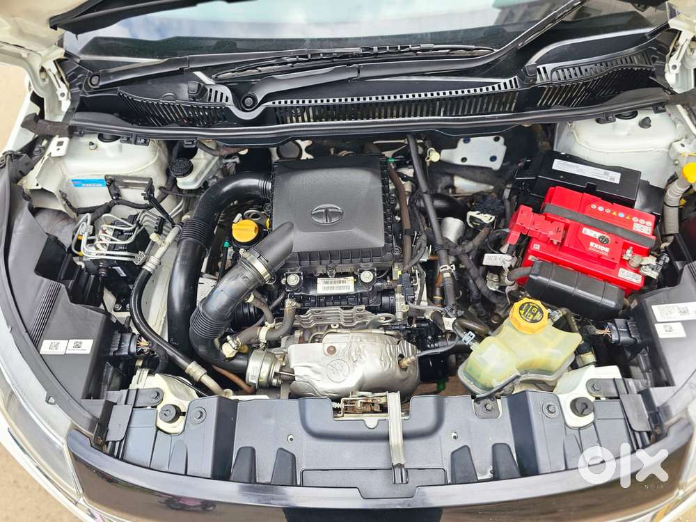 Tata Nexon Amt Xza Plus, 2020, Petrol