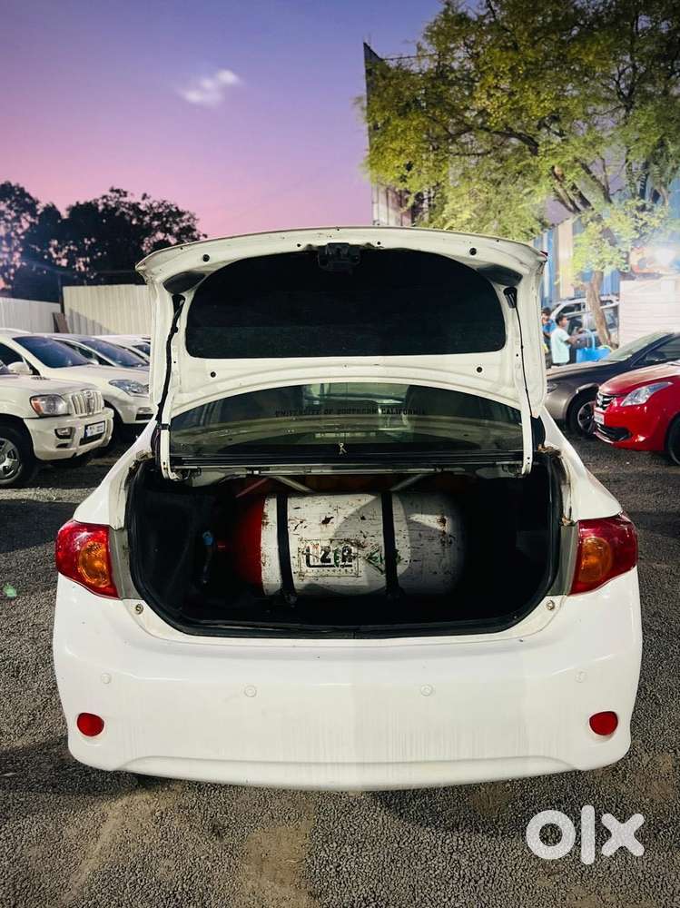 Toyota Corolla Altis 1.8 J, 2010, Cng & Hybrids