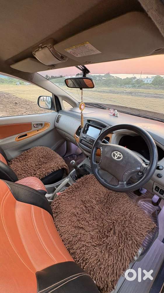 Toyota Innova 2.5 V 7 Str, 2011, Diesel