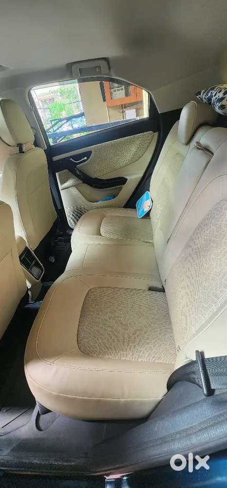Tata Nexon EV Max XZ Plus Lux 2022 - Photo 2