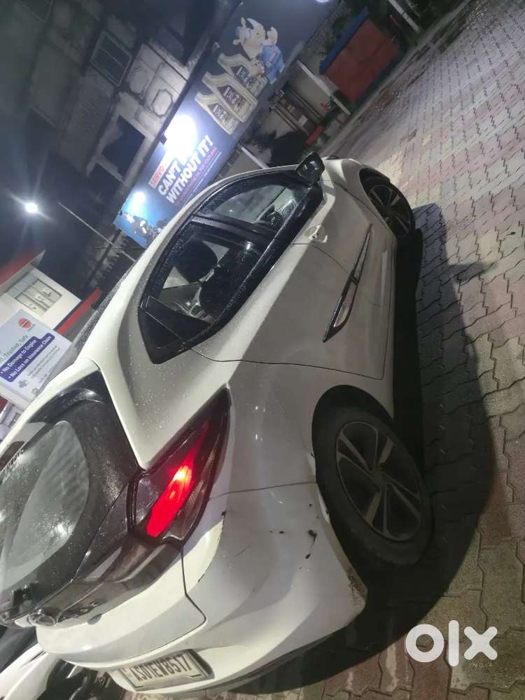 Tata Altroz Xza Petrol 2021