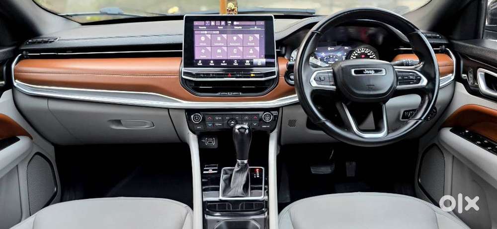 Jeep Compass 1.4 Limited Option Black, 2022, Petrol