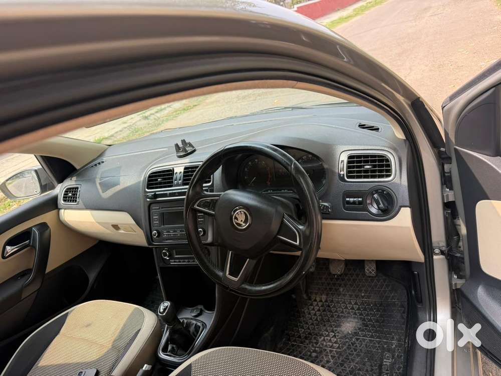 Skoda Rapid 1.6 Mpi Active, 2016, Petrol