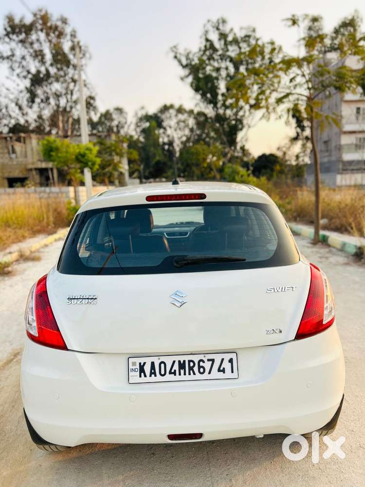Maruti Suzuki Swift 2018 Zxi Plus, 2016, Petrol