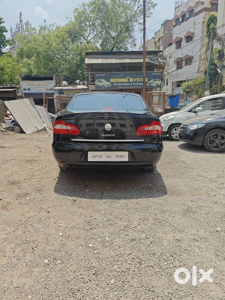 Skoda Superb 2013-2015 Elegance 1.8 Tsi Mt, 2010, Petrol