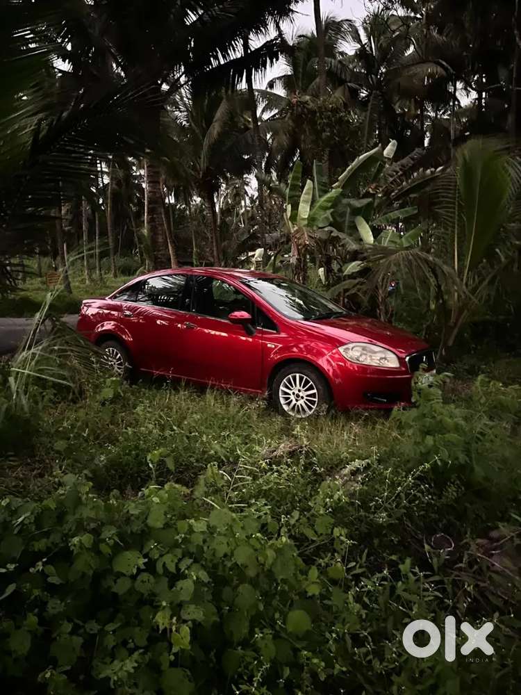 Fiat Linea 2009 Diesel 180000 Km Driven