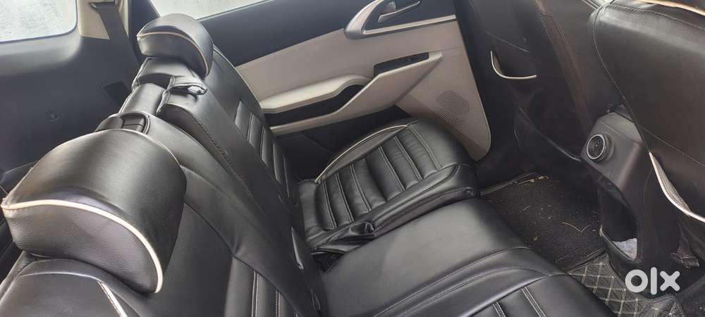 Kia Carens Petrol Manual 2023