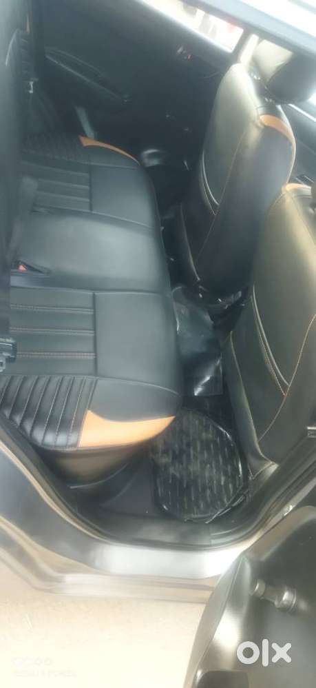 Maruti Suzuki Swift Lxi Option, 2015, Petrol