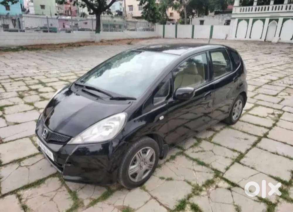 Hunda Jaaz Full Good Condition Km 68000