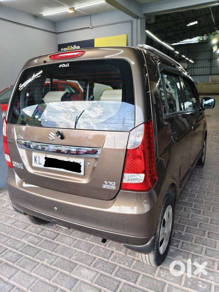 Maruti Suzuki Wagon R Vxi Amt, 2017, Petrol