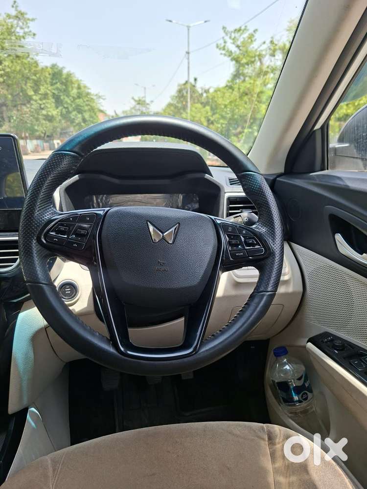 Mahindra Xuv 3xo Ax5 Ds Mt, 2024, Diesel