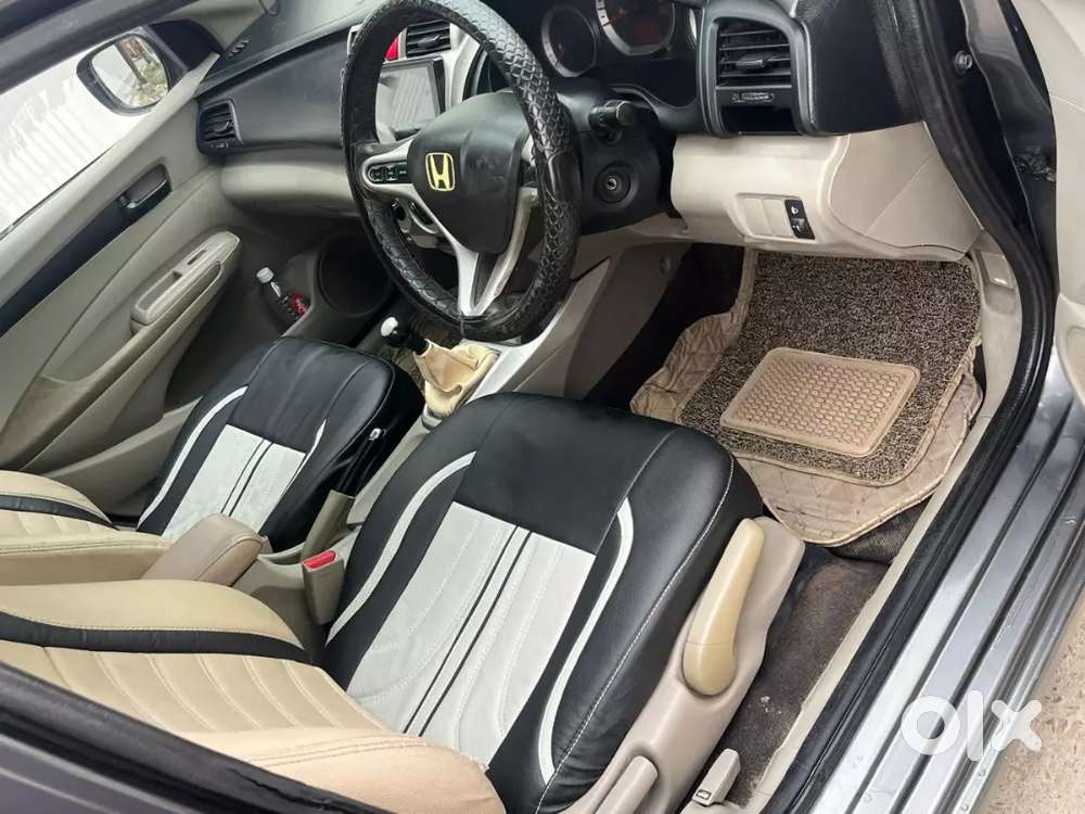Honda City Petrol Want 2 Sell