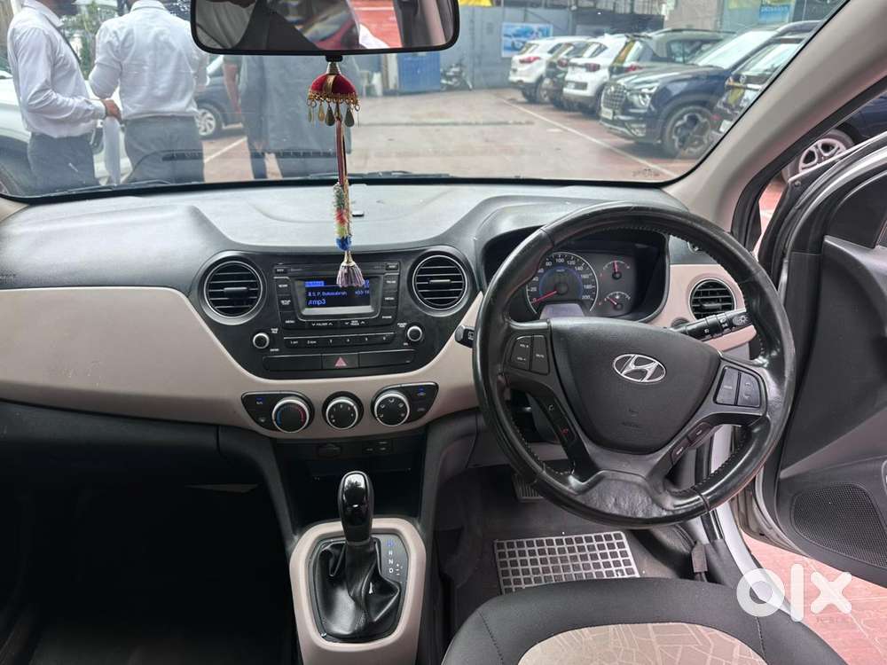 Hyundai Grand I10 2016-2017 Asta Option At, 2016, Petrol