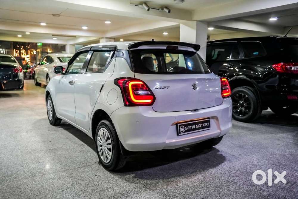 Maruti Suzuki Swift Vxi Abs Bsiv, 2020, Petrol