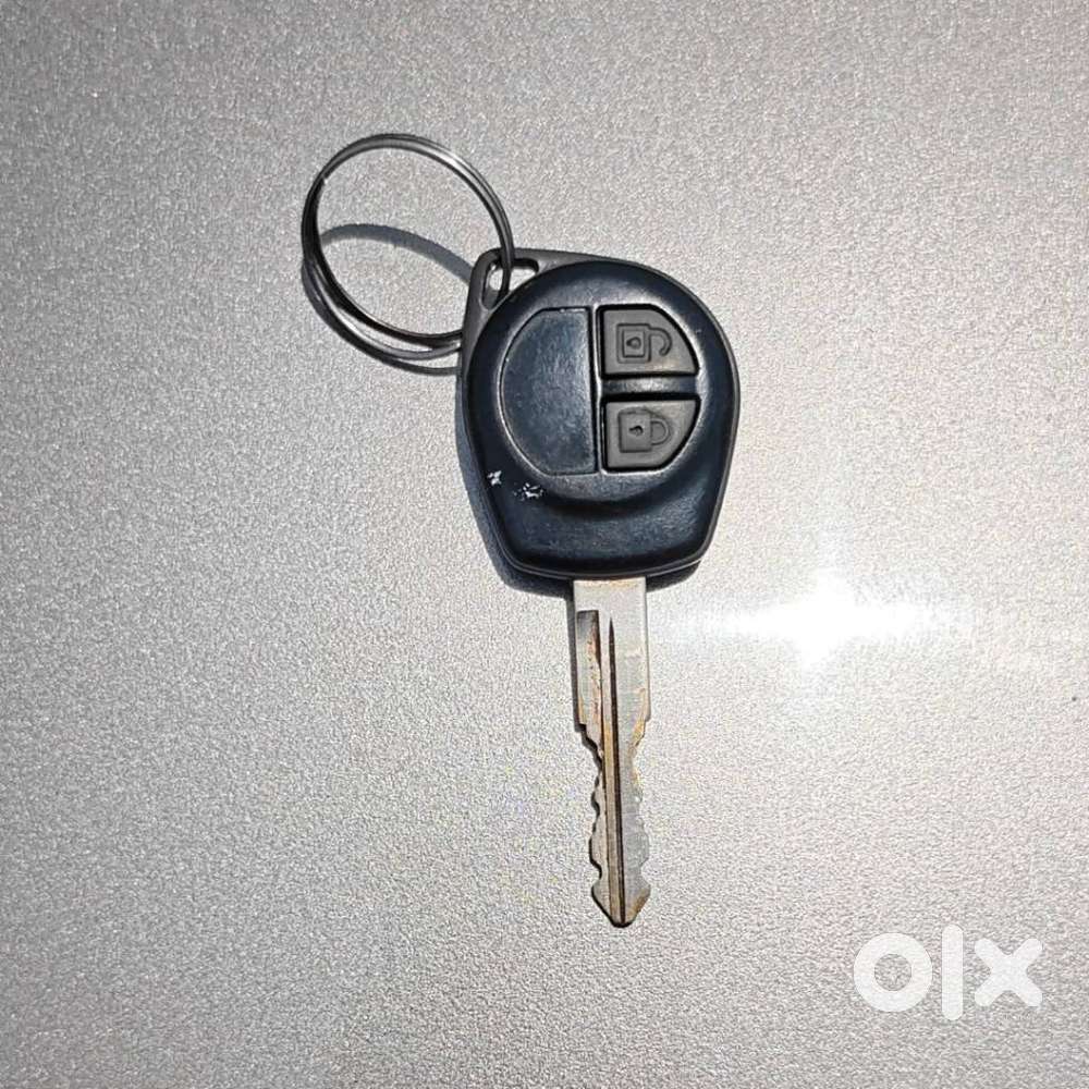 Maruti Suzuki Swift Vxi + Manual, 2017, Petrol