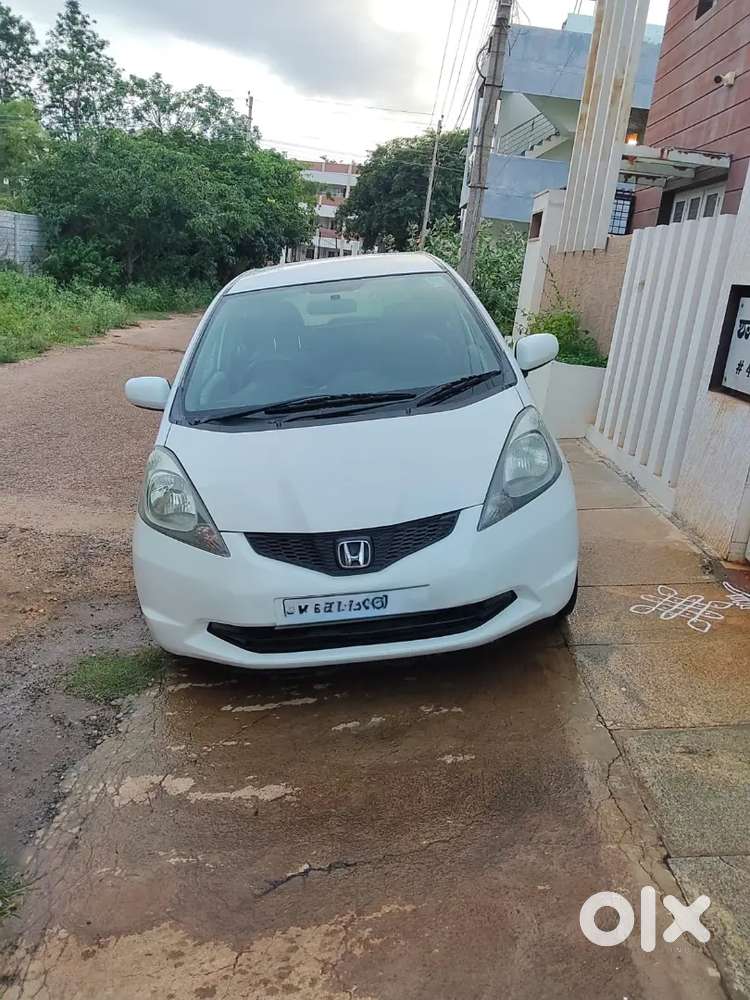 Honda Jazz Petrol Less Driven