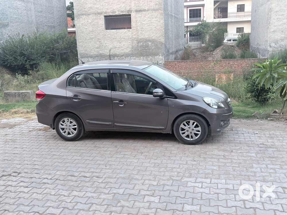 Honda Amaze Diesel 2013