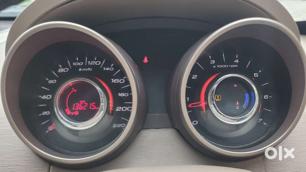 Mahindra Xuv500 W8, 2012, Diesel