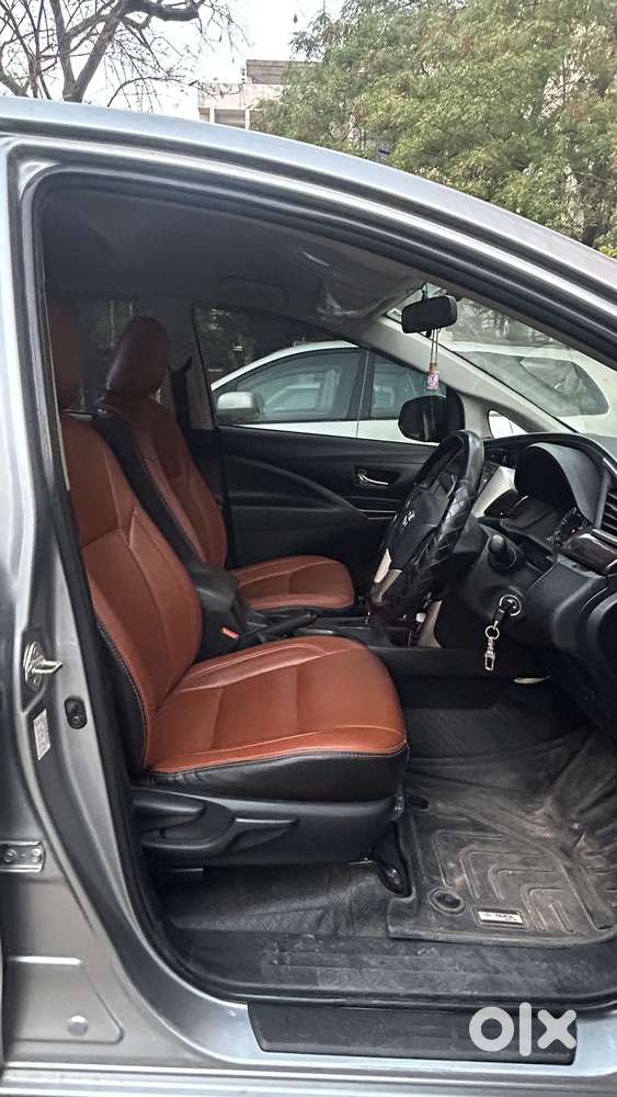 Toyota Innova Crysta [2020-ongoing] 2.4 Gx 8 Str, 2020, Diesel