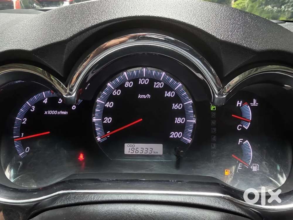Toyota Fortuner 4x2 At, 2015, Diesel