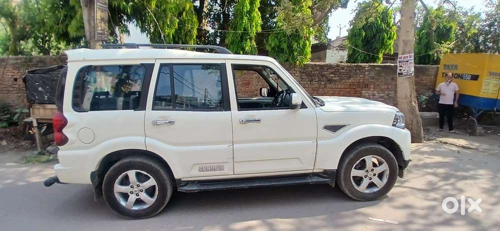 Mahindra Scorpio S11 Mt 7s, 2021, Diesel