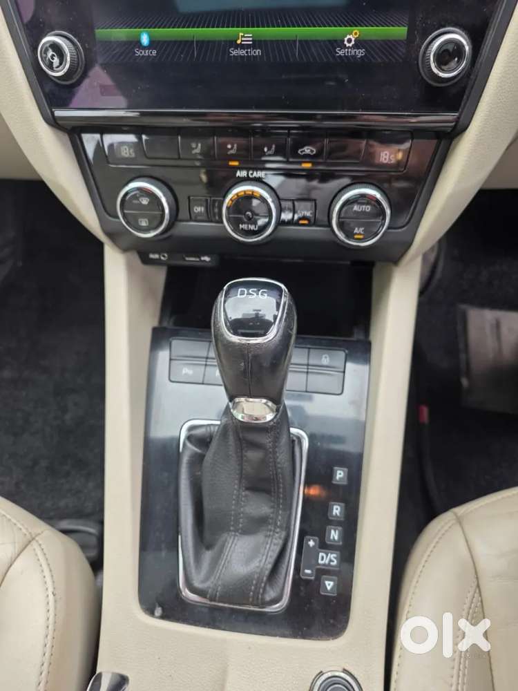 Skoda Octavia 1.8 Tsi At L K, 2017, Petrol
