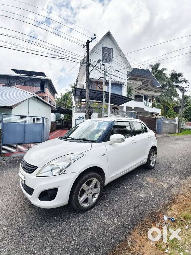 Maruti Suzuki Swift Dzire Vdi Bsiv, 2014, Diesel
