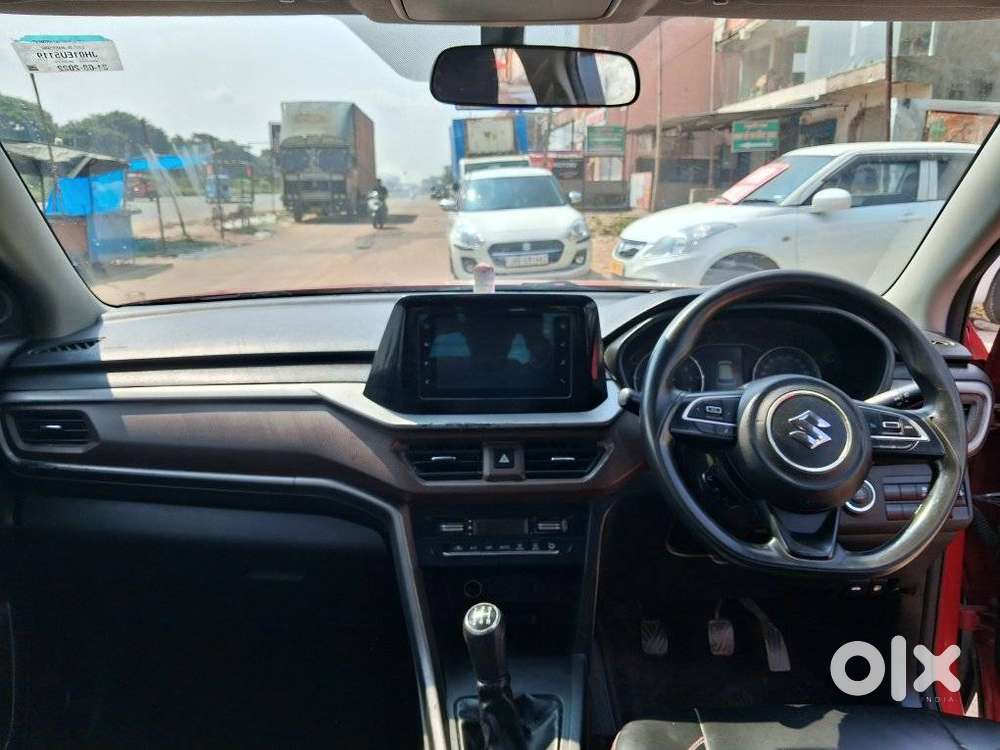 Maruti Suzuki Brezza 1.5 Zxi At Smart Hybrid, 2022, Petrol
