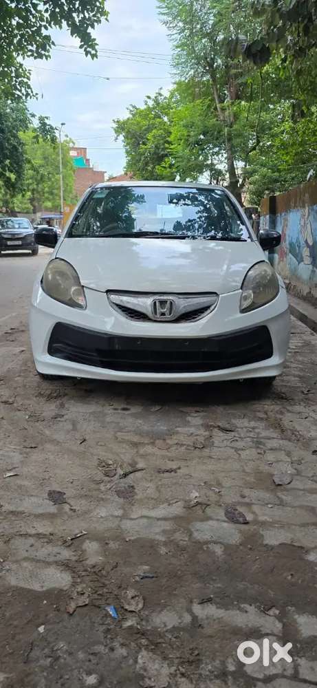Honda Brio 2013