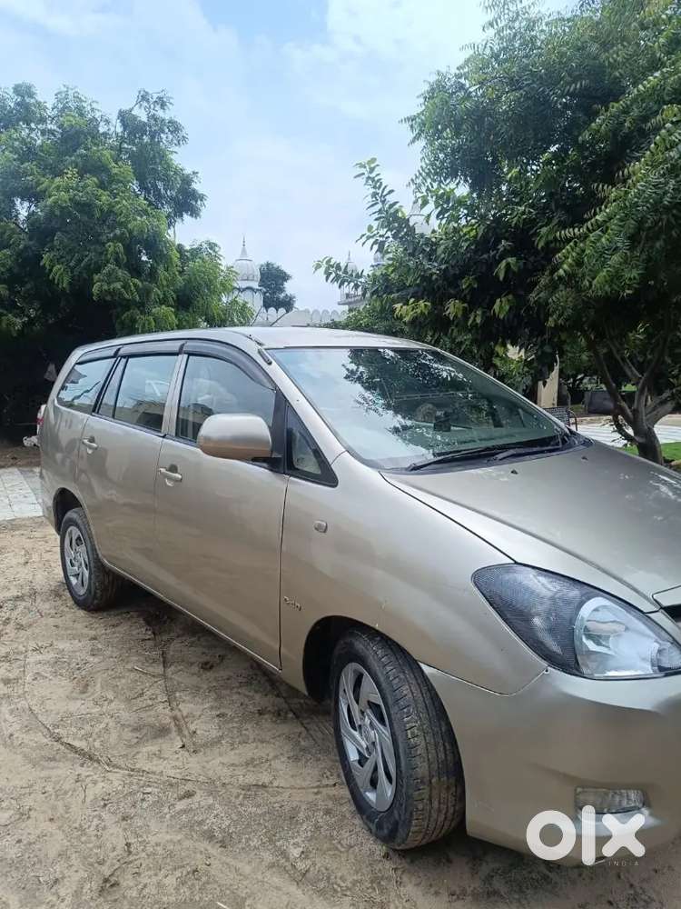Toyota Innova 2007