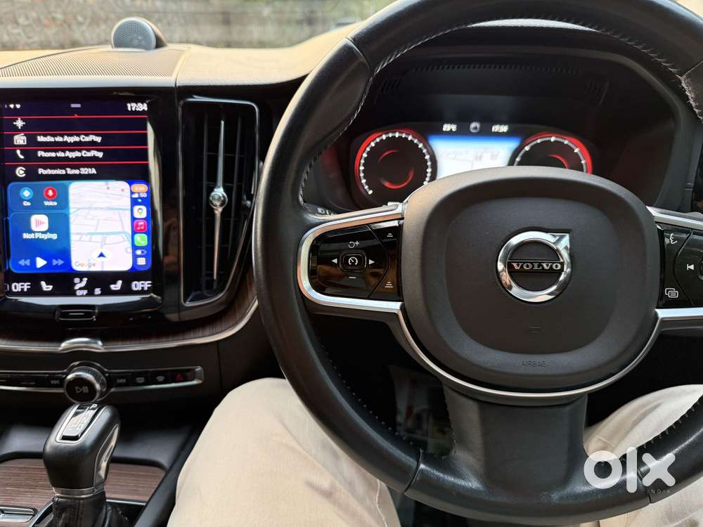 Volvo Xc60 D5 Inscription, 2021, Diesel