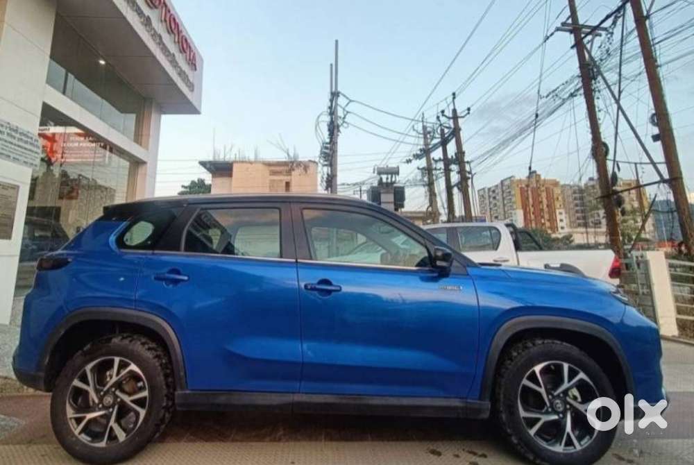 Toyota Urban Cruiser Hyryder 1.5 V Hybrid, 2023, Petrol