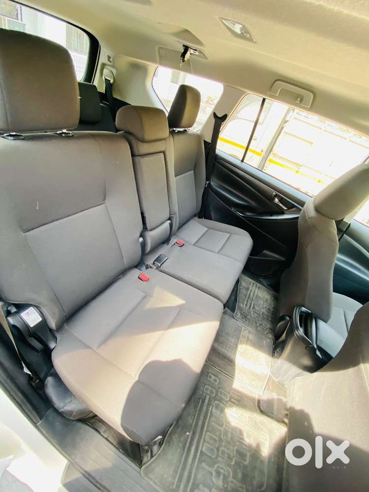Toyota Innova Crysta 2024