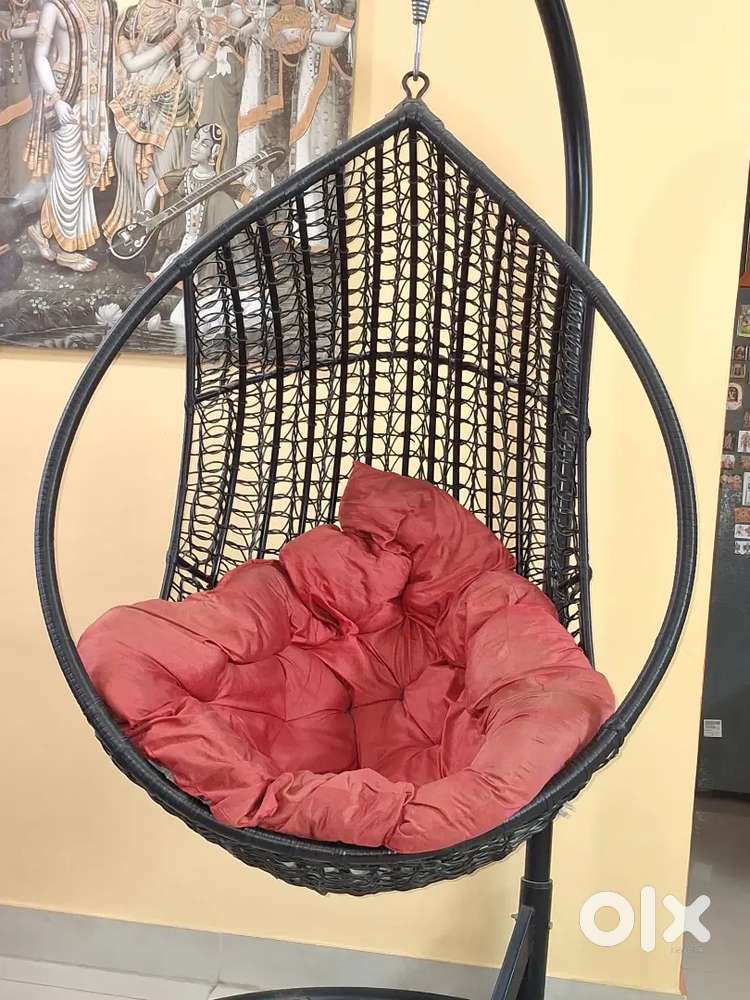 Huge size metal swing with stand