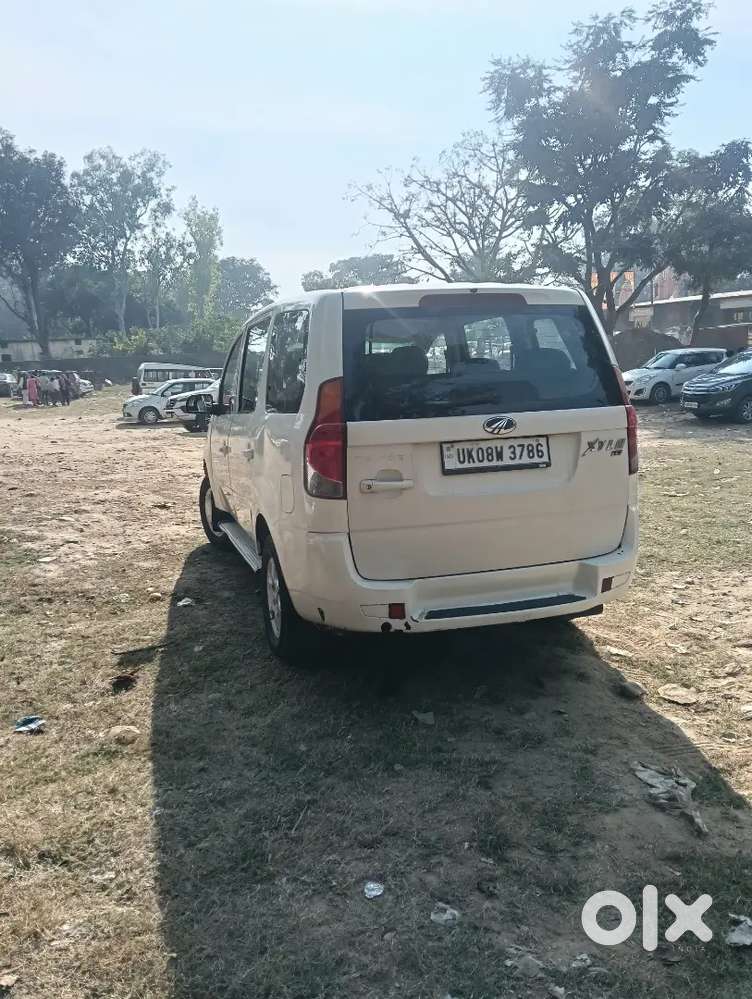 Mahindra Xev 9s 2011