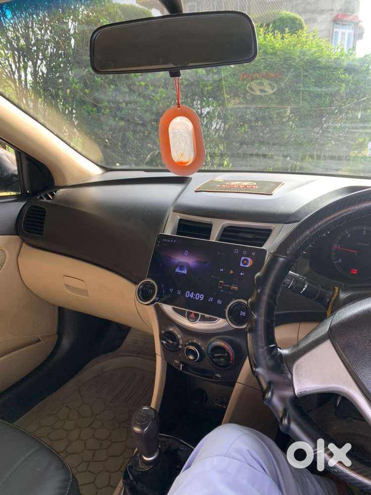 Hyundai Fluidic Verna 2013 Dl Registered Kashmiri Owner Noc Jk01 Issue